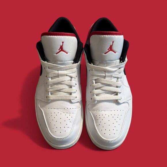 Nike Air Jordan 1 Low White University Red 553558-118 Size 9 Men Excellent Cond. - Picture 2 of 8